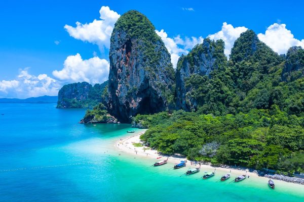 phra-nang-cave-beach-krabi-thailand-shutterstock_1536886961.jpg_f3f119614e phra-nang-cave-beach-krabi-thailand-shutterstock_1536886961.jpg_f3f119614e